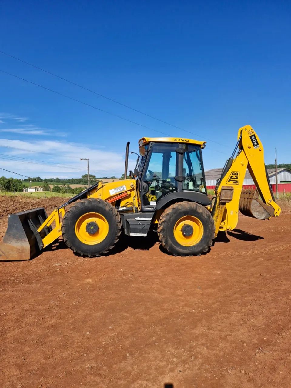Retro Escavadeira JCB 4CX  Ano 2011 com 9100 horas - Foto 3