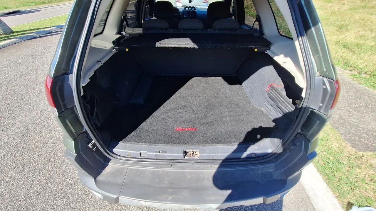 Fiat Palio Weekend Adventure Locker 1.8 Flex 2012 - Foto 5