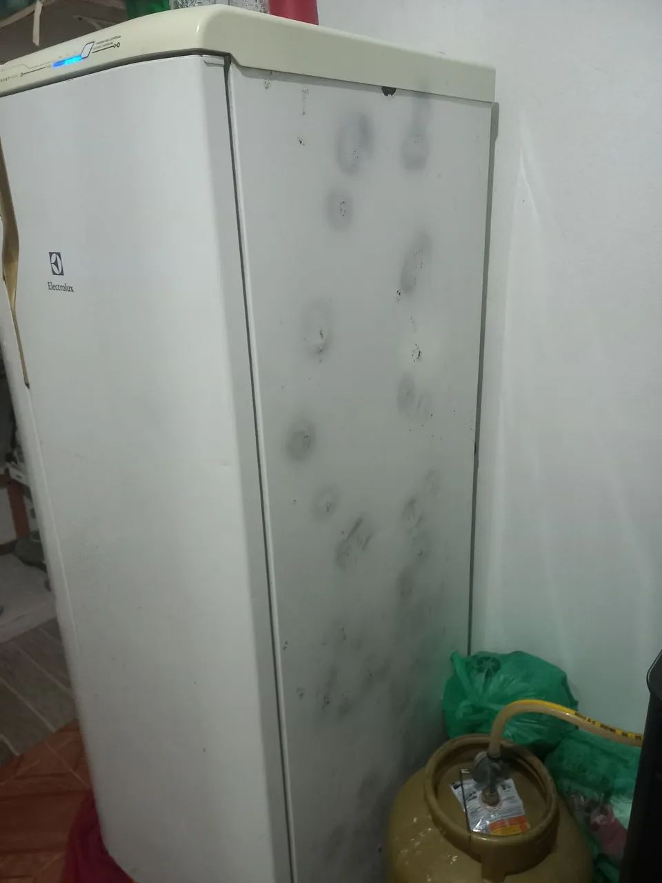 GELADEIRA 250,00 - Foto 4