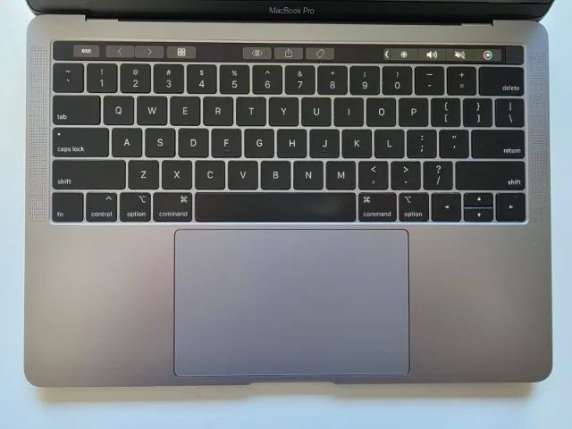 Macbook Pro 2019 Cinza Espacial Core i5 Com Touch Bar Impecável - Foto 2