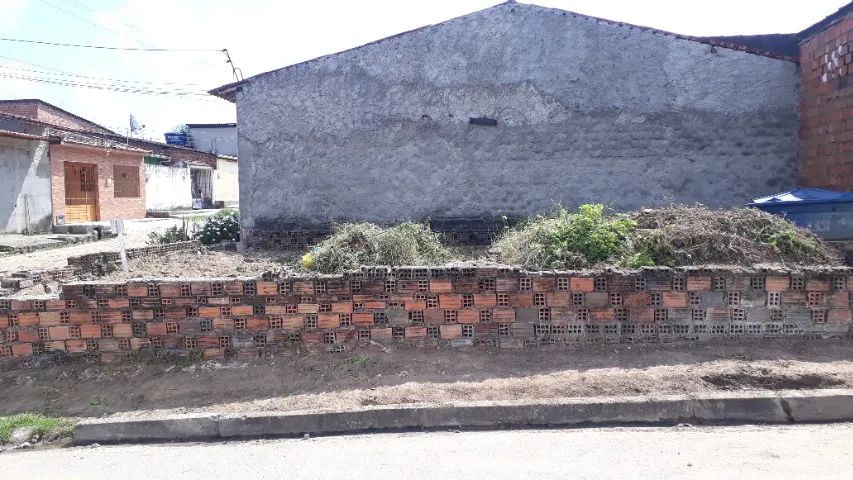 Terreno 7x21
