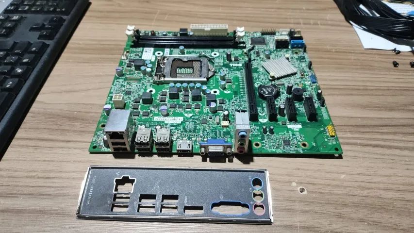 Placa Mae Dell Inspiron 620 MIH61R Socket 775 Ddr3