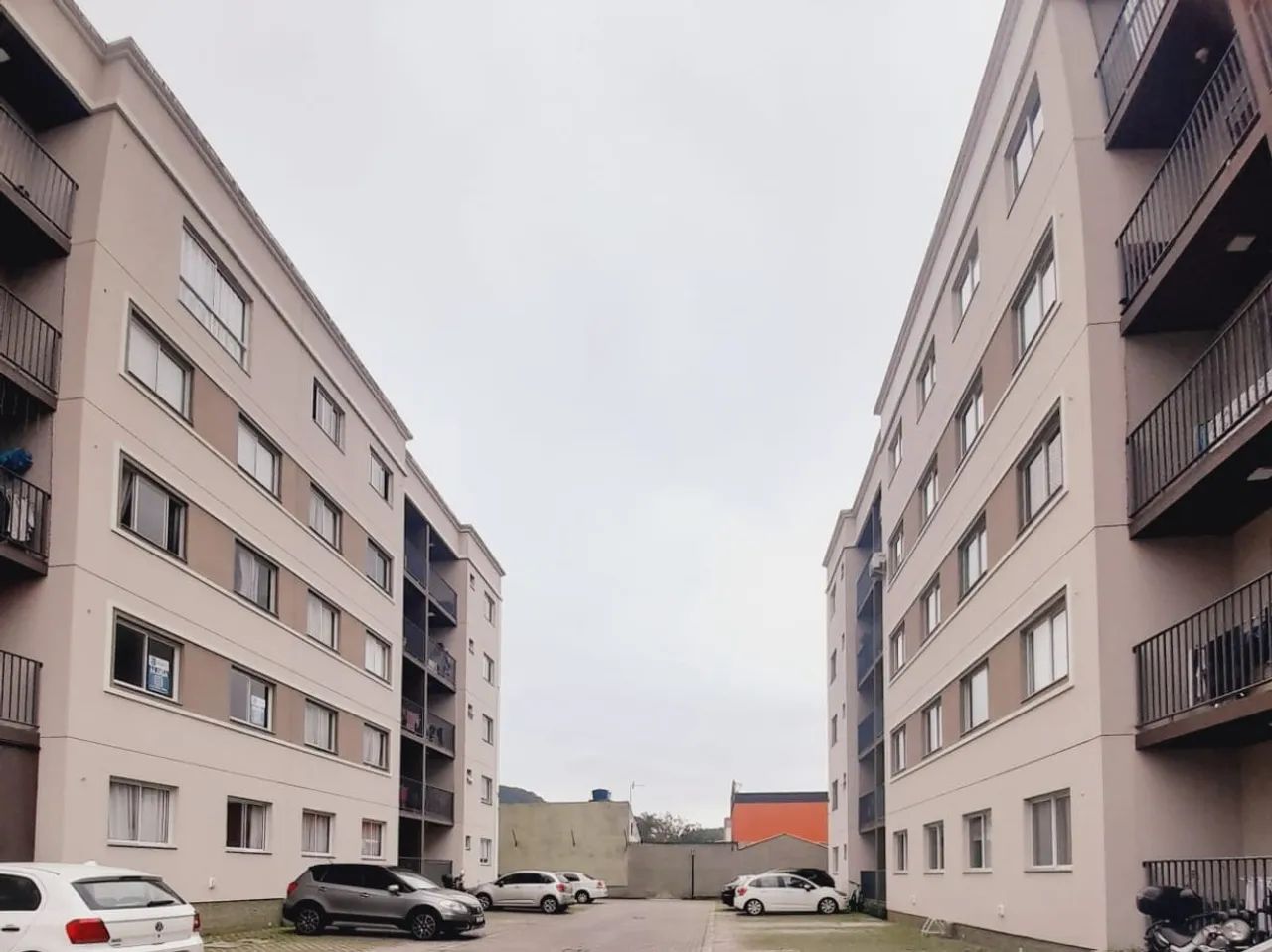 Excelente apto no Condominio Palácio de Sintra