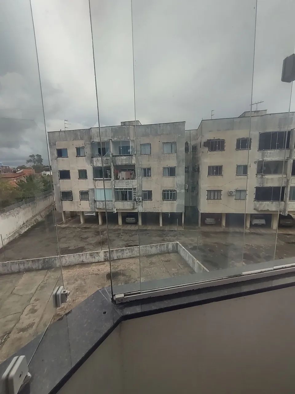 Alugo/vendo e passo chave apt com mobilia e sem - Foto 3
