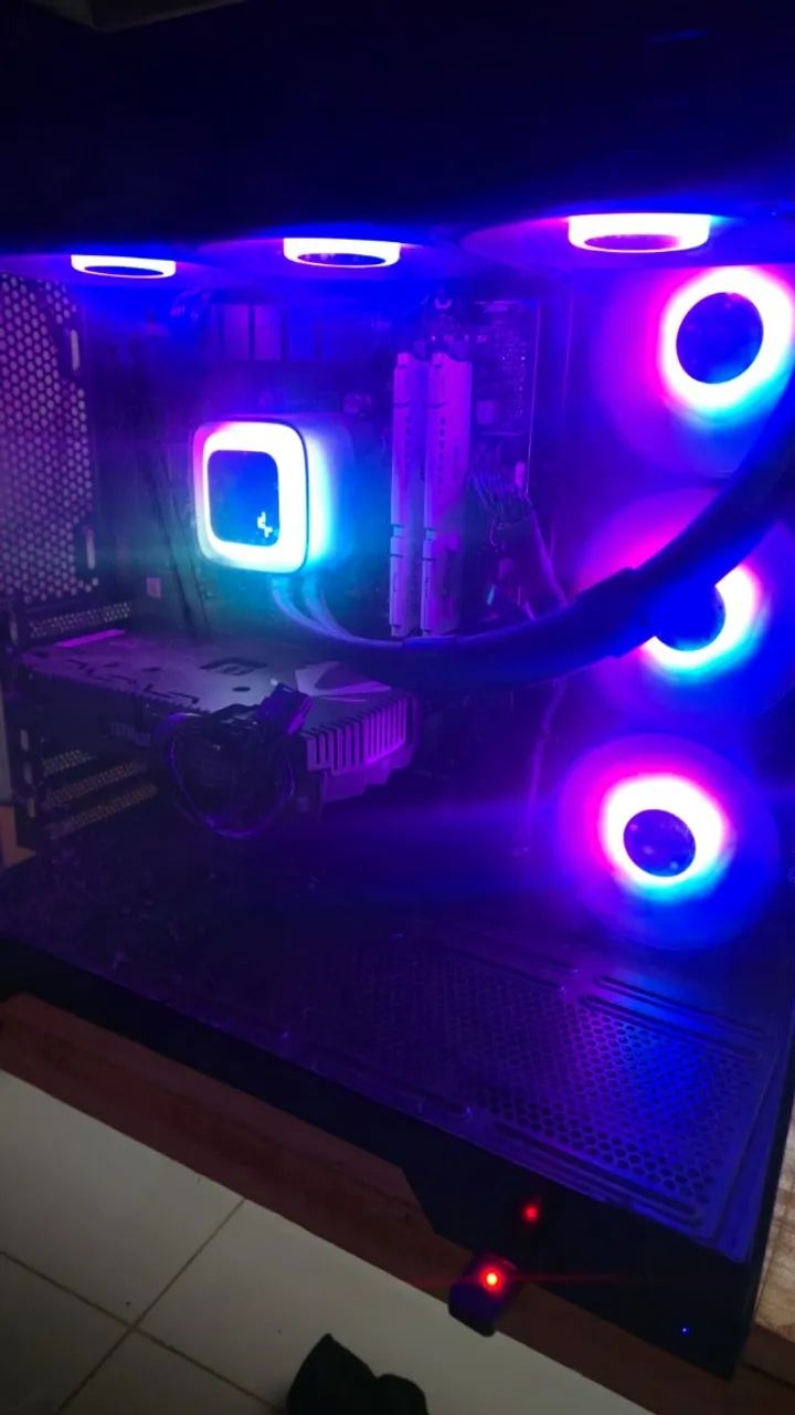 Computador gamer Ryzen 7 9800x3d + 32 GB RAM CL30 - Foto 2