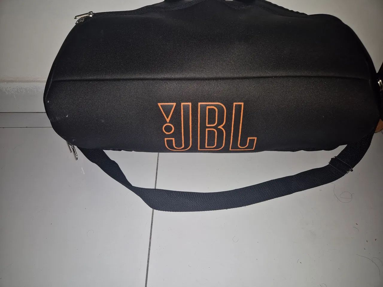 Jbl bombox 4