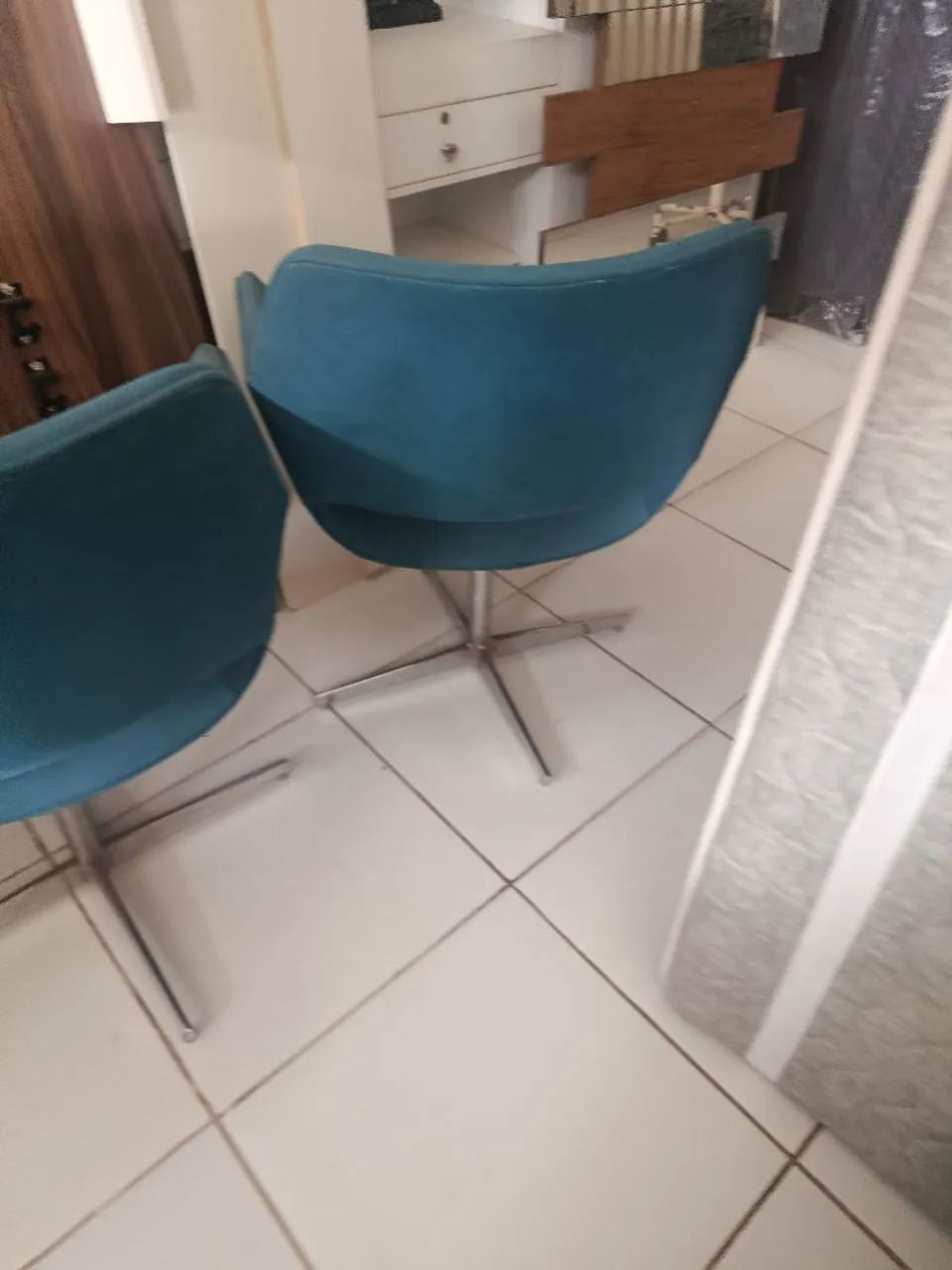 Duas poltronas  - Foto 3