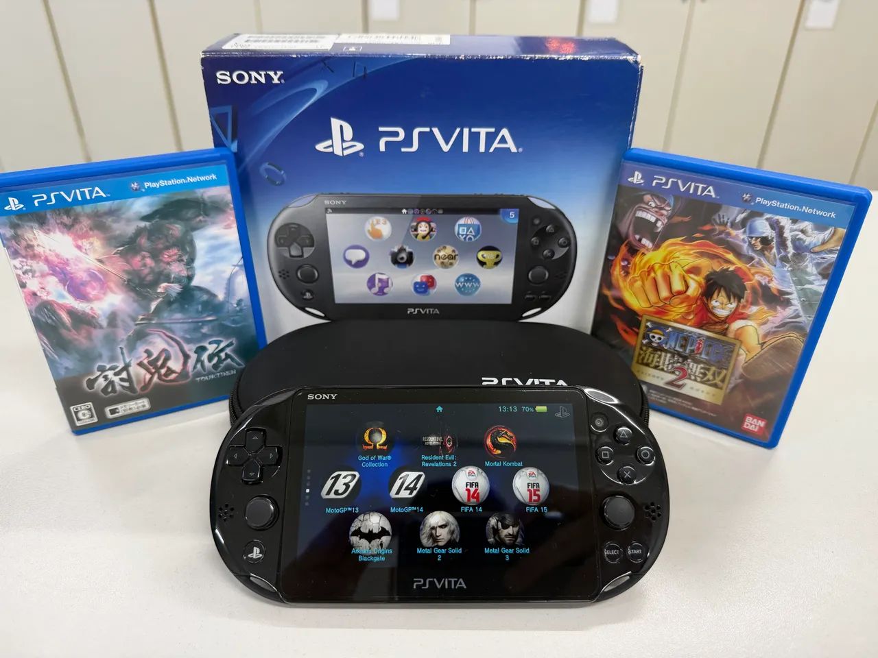 PS Vita Black Slim - Sony PCH-2000 - Consoles de Vídeo Game - São