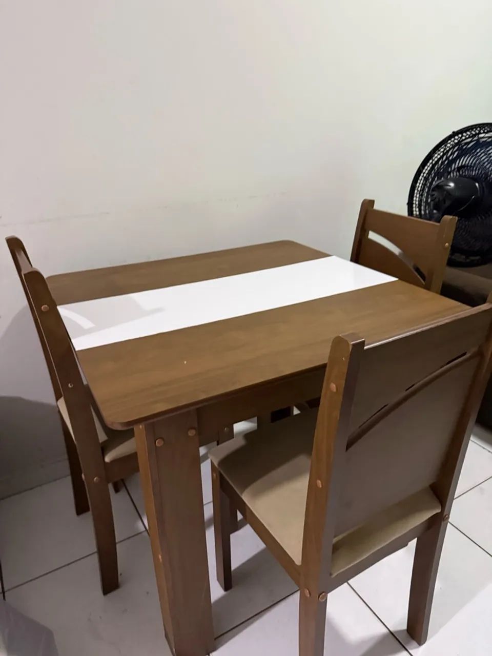 Mesa de jantar 4 lugares - Foto 4
