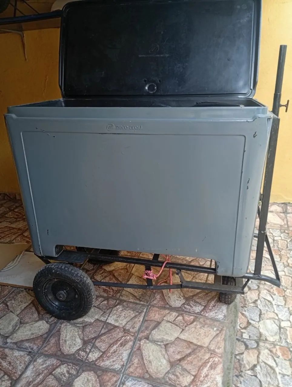Carrinho de bebidas - Foto 2