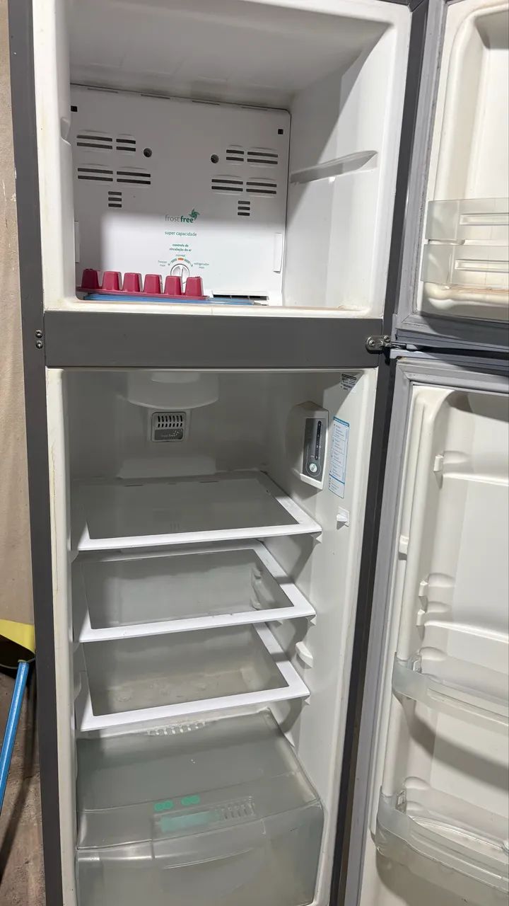 Geladeira 110 volts 