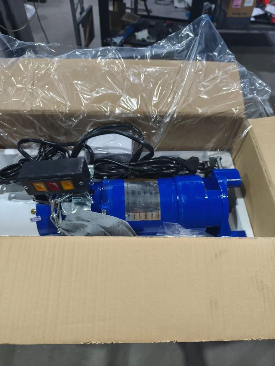 Motor para porta de aço na caixa - Foto 4