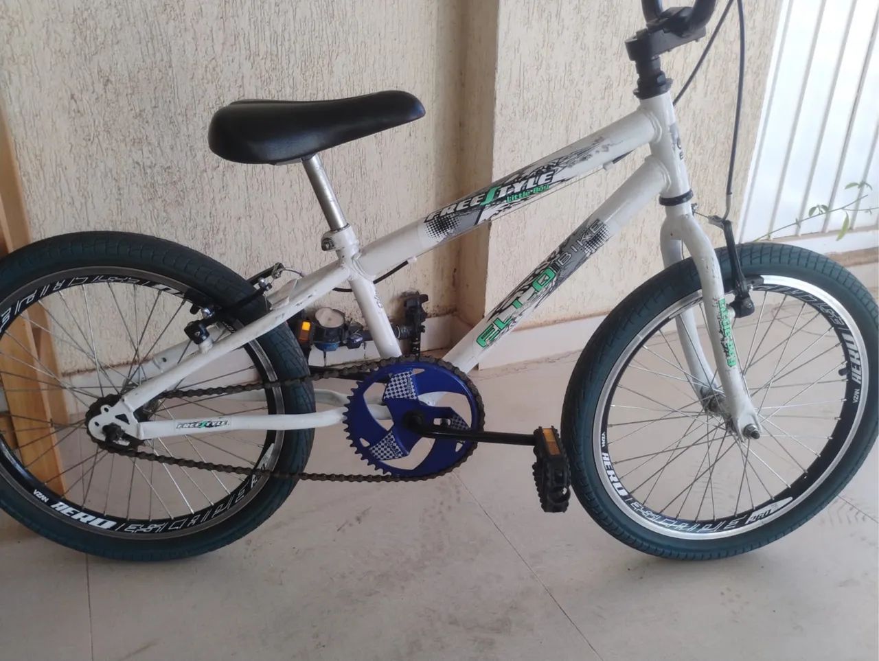 Bicicleta infantil aro 20, 