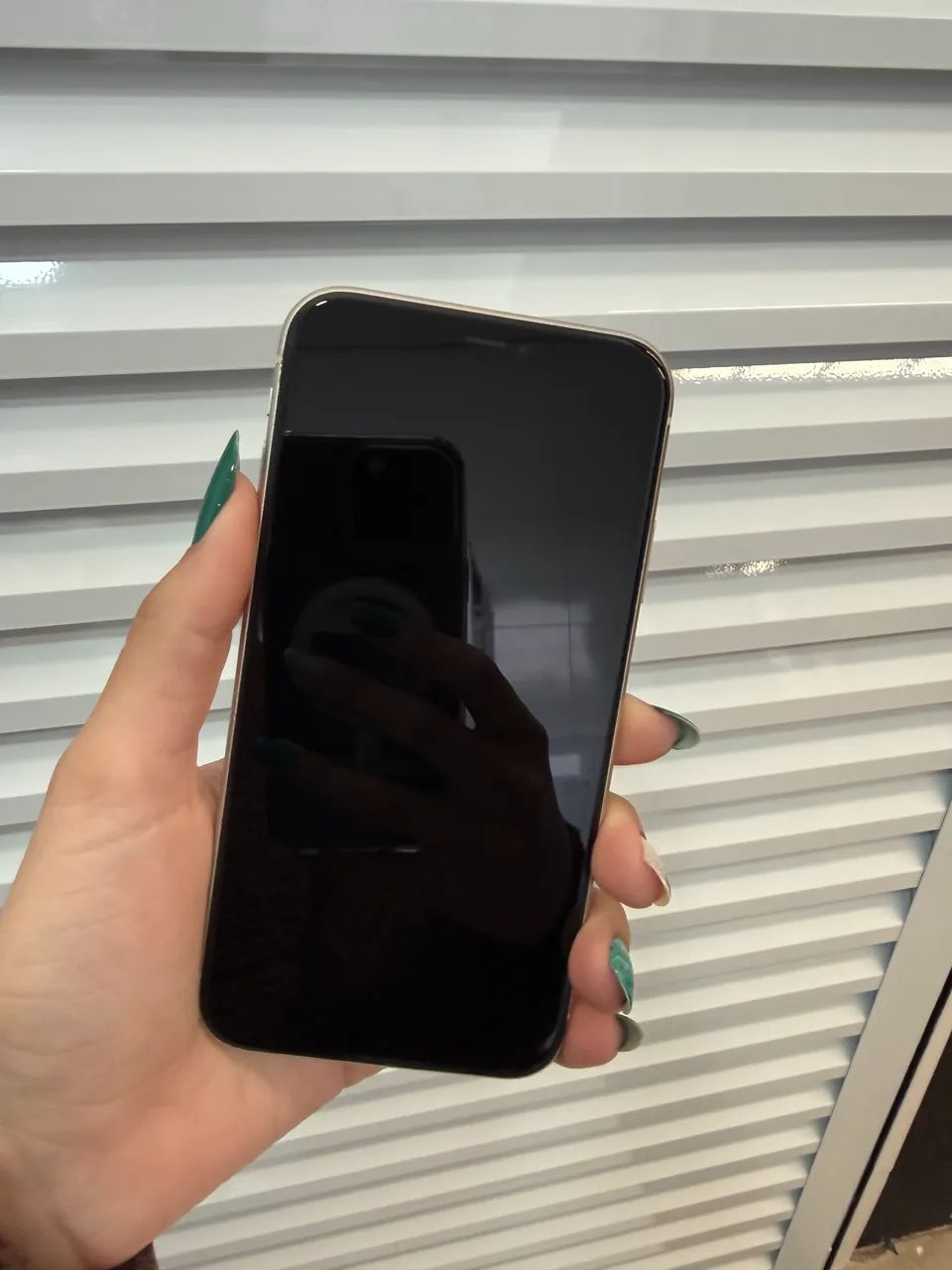 iphone 11 | 128gb | Branco | 74% Saúde da bateria  - Foto 2