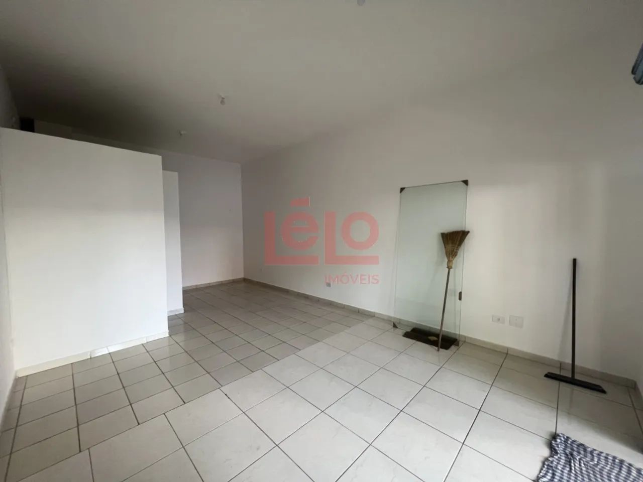 Sala comercial para locação na Zona 07 em Maringá - Foto 5