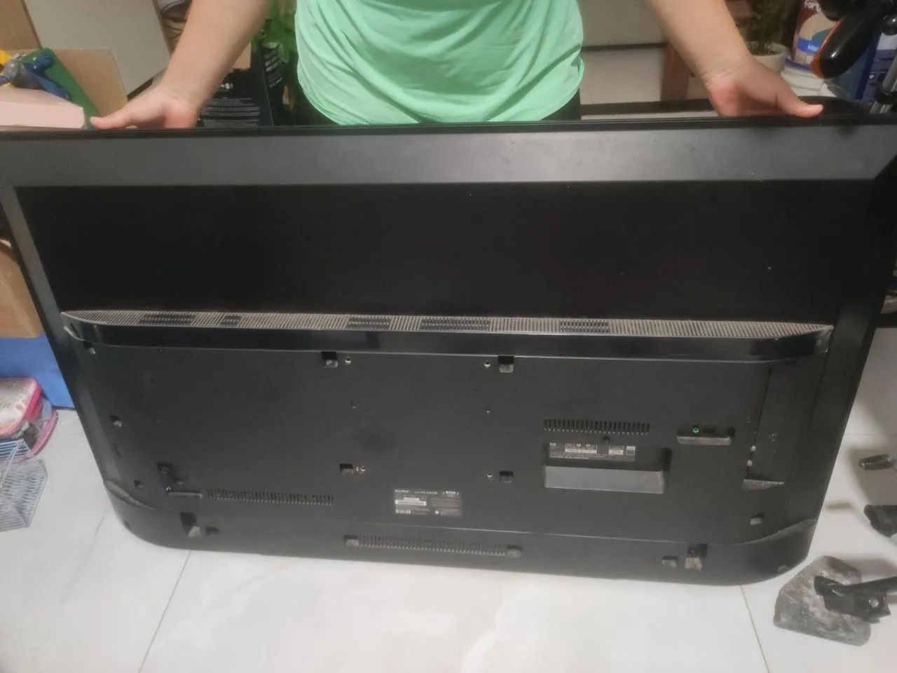 Tv Sony bravia modelo KD55X705F - Foto 3