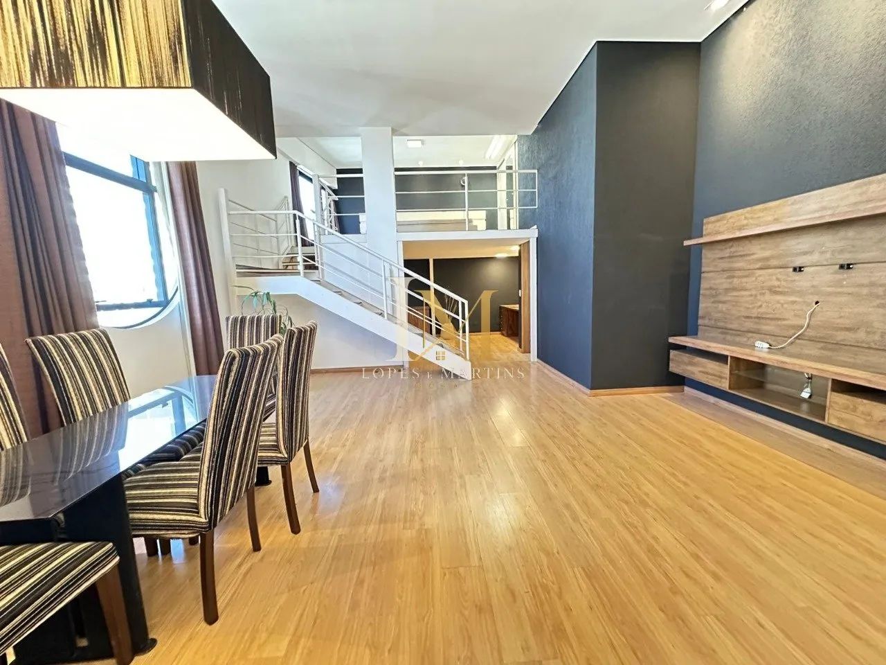 APARTAMENTO DUPLEX 2 QUARTOS 2 VAGAS BIGORRILHO - Foto 3
