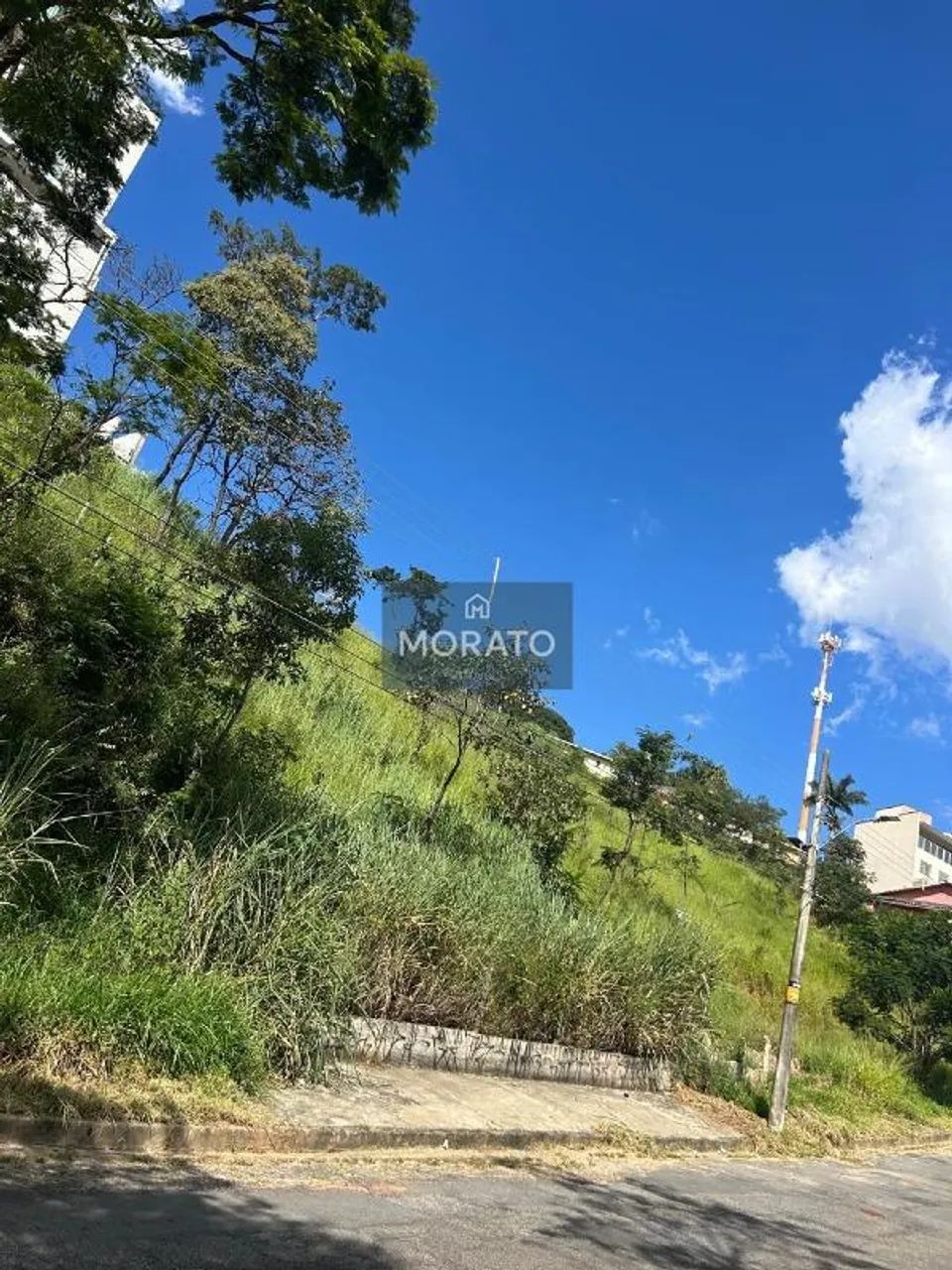 Lote à Venda 420m² no Bairro Manacás, Belo Horizonte - Foto 2