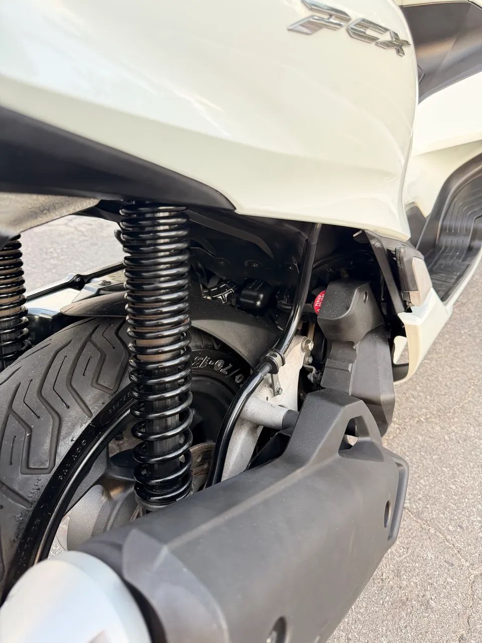 PCX 2023 Baixa Quilometragem l ACEITO CARTÃO - Foto 4