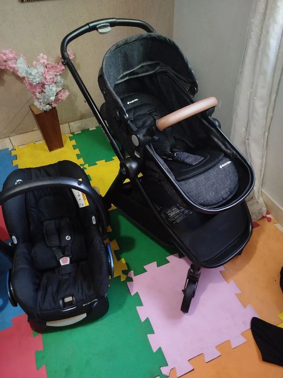 Carrinho Moisés Máxi cosi.+base de carro e bebê conforto  - Foto 4
