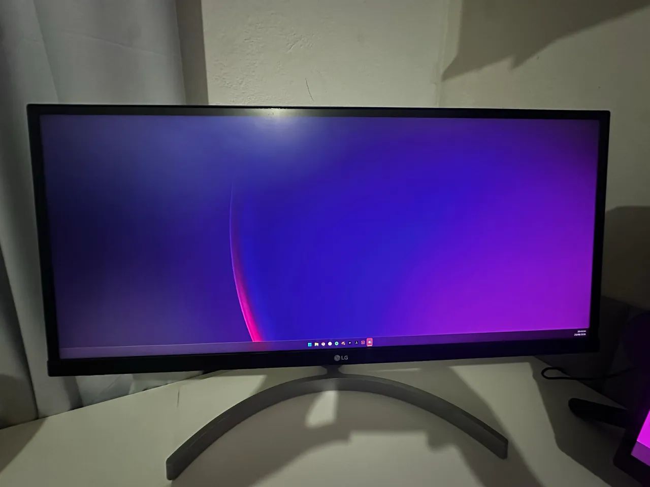 Monitor ultrawide LG