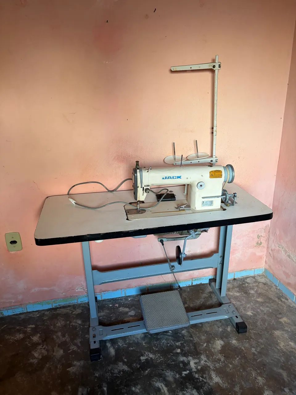 Máquina Reta Industrial C/ Mesa - Foto 3
