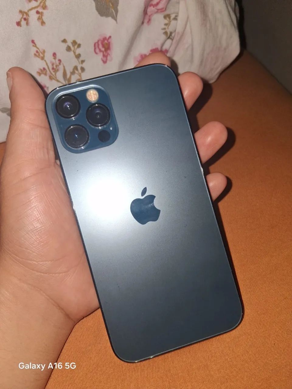 IPhone 12 Pro 128g - Foto 2