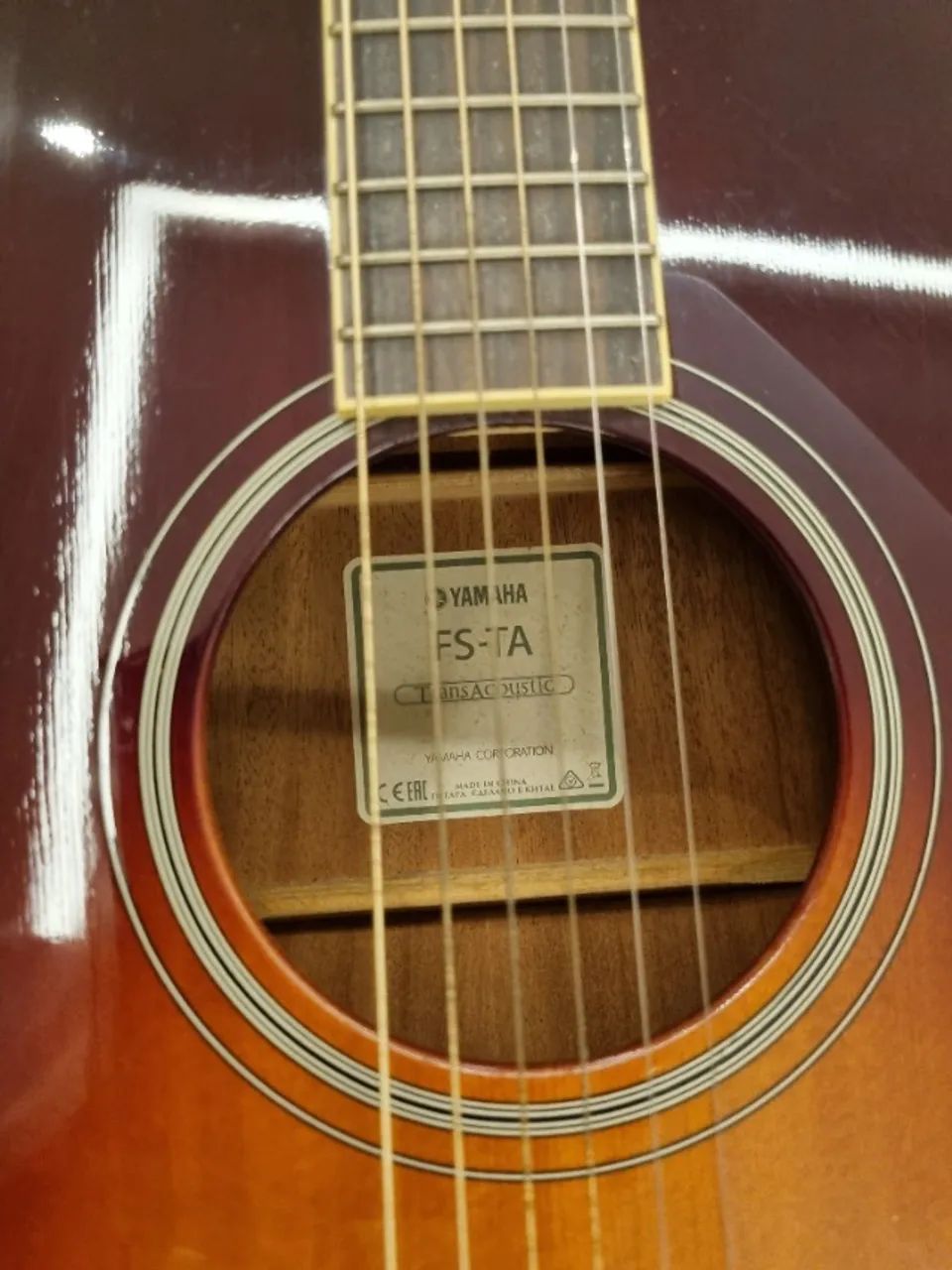 Violão transacustico 