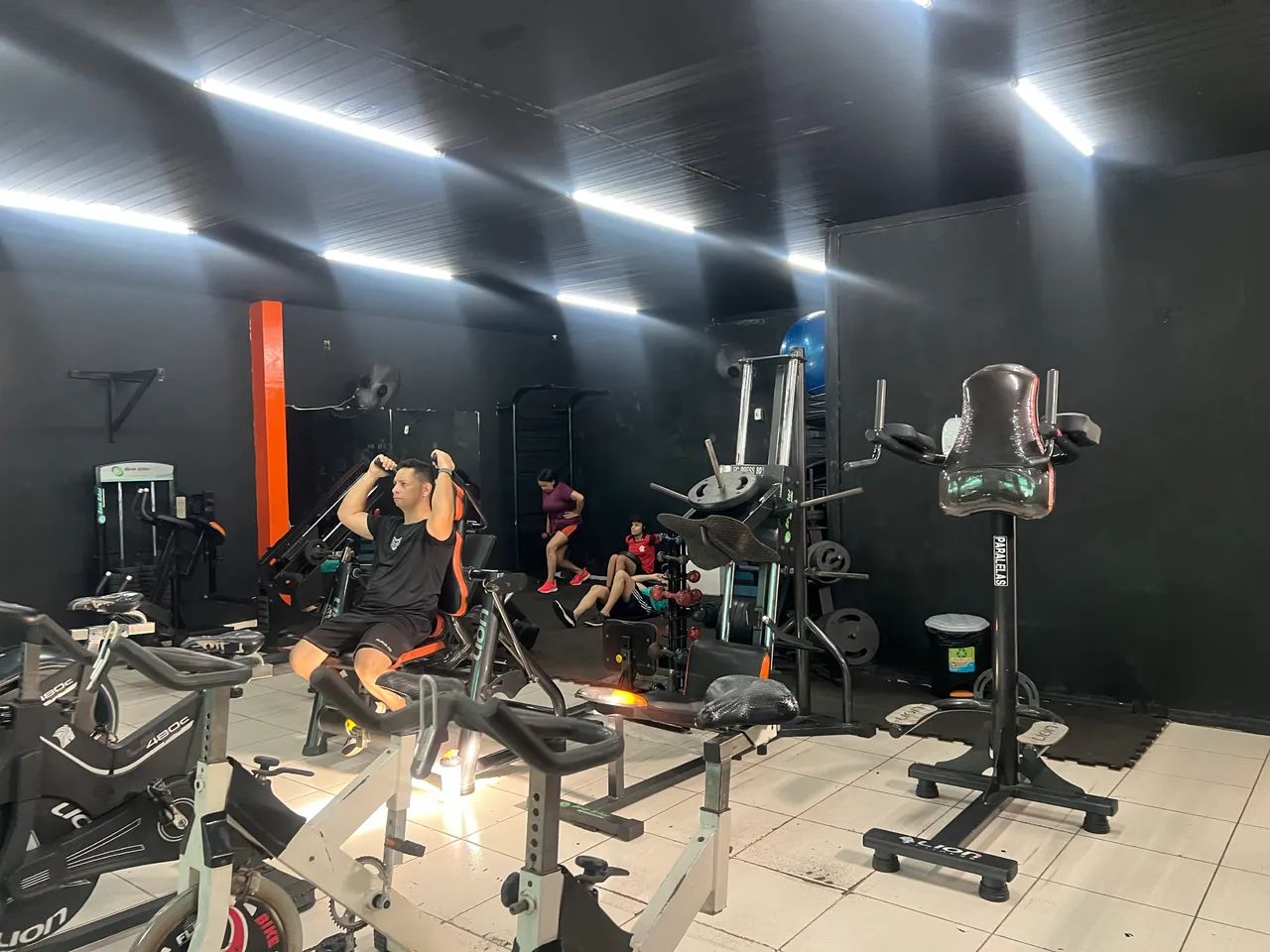 Academia completa em funcionamento - Foto 4