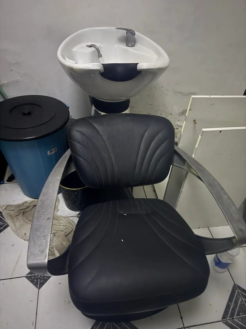 Vendo mobiliário para salão de beleza  - Foto 4