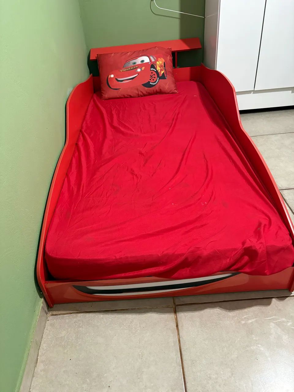 Cama infantil carros com colchão  - Foto 3