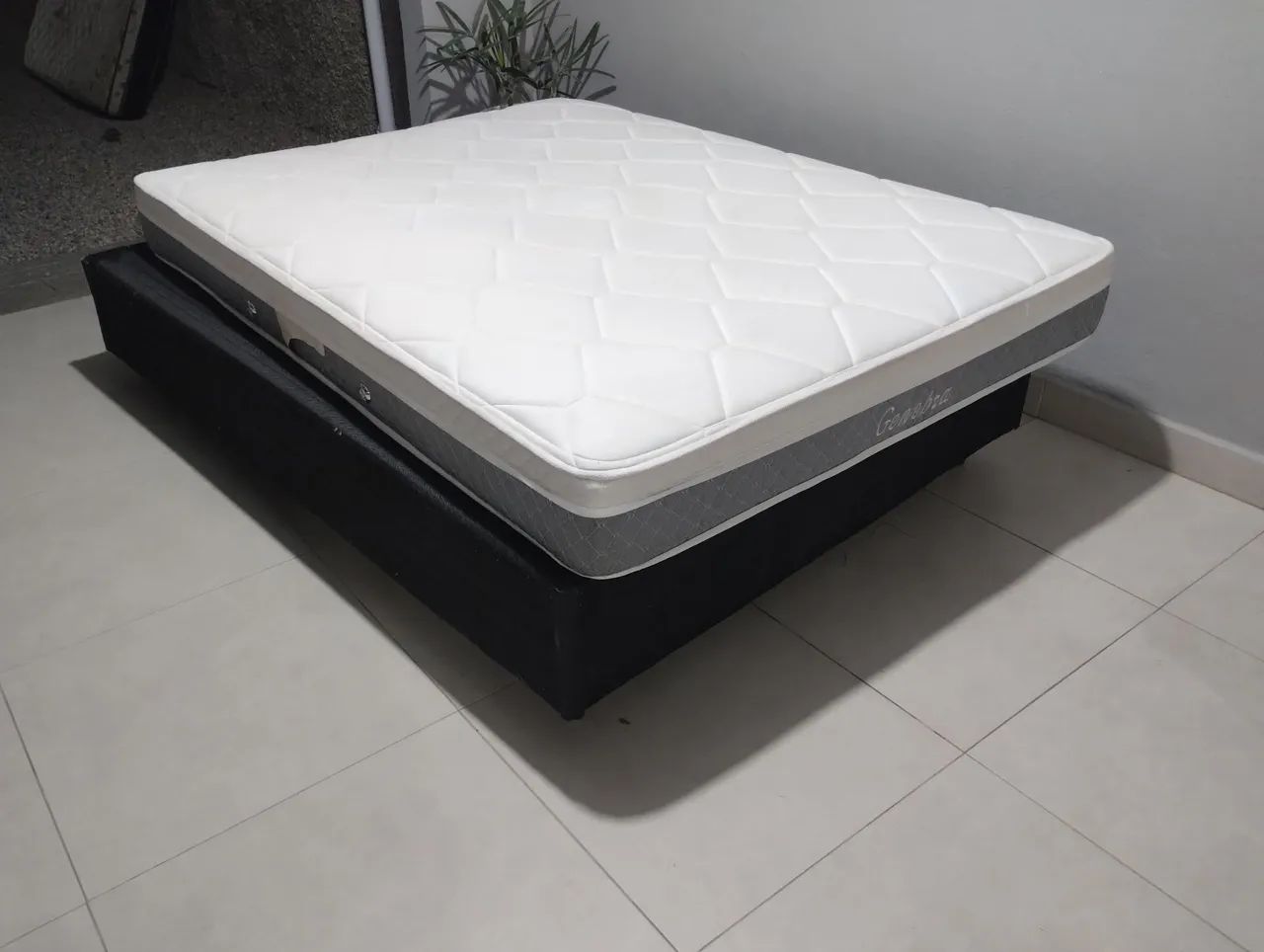 Cama box casal padrão base e colchão entrego ler anúncio  - Foto 5