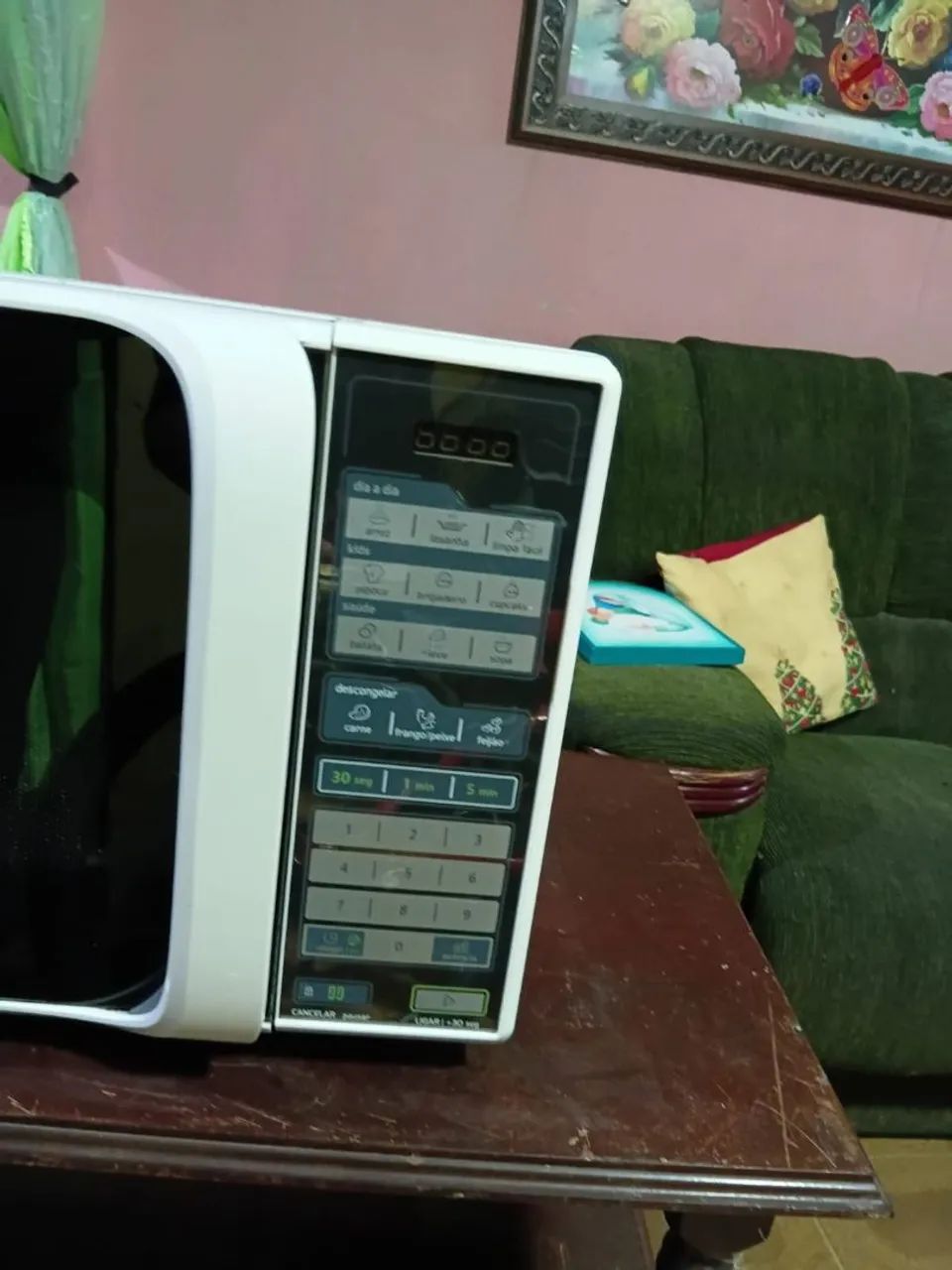 VENDO MICROONDAS MIDEA 30 L - Foto 2