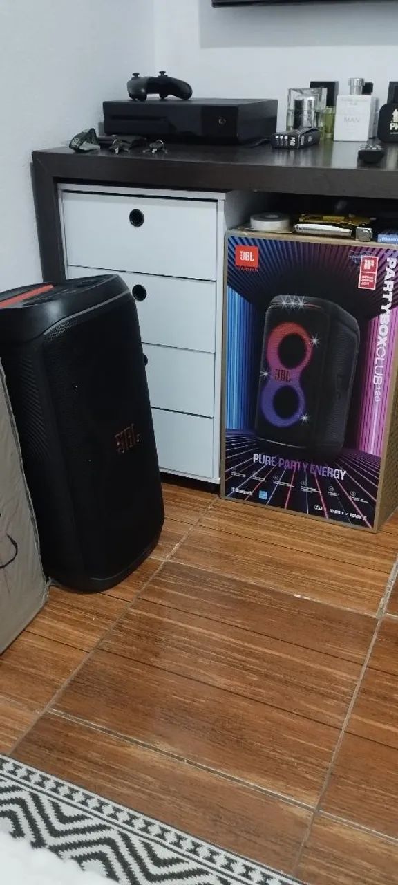 Caixa de Som Bluetooth JBL Partybox - Foto 2