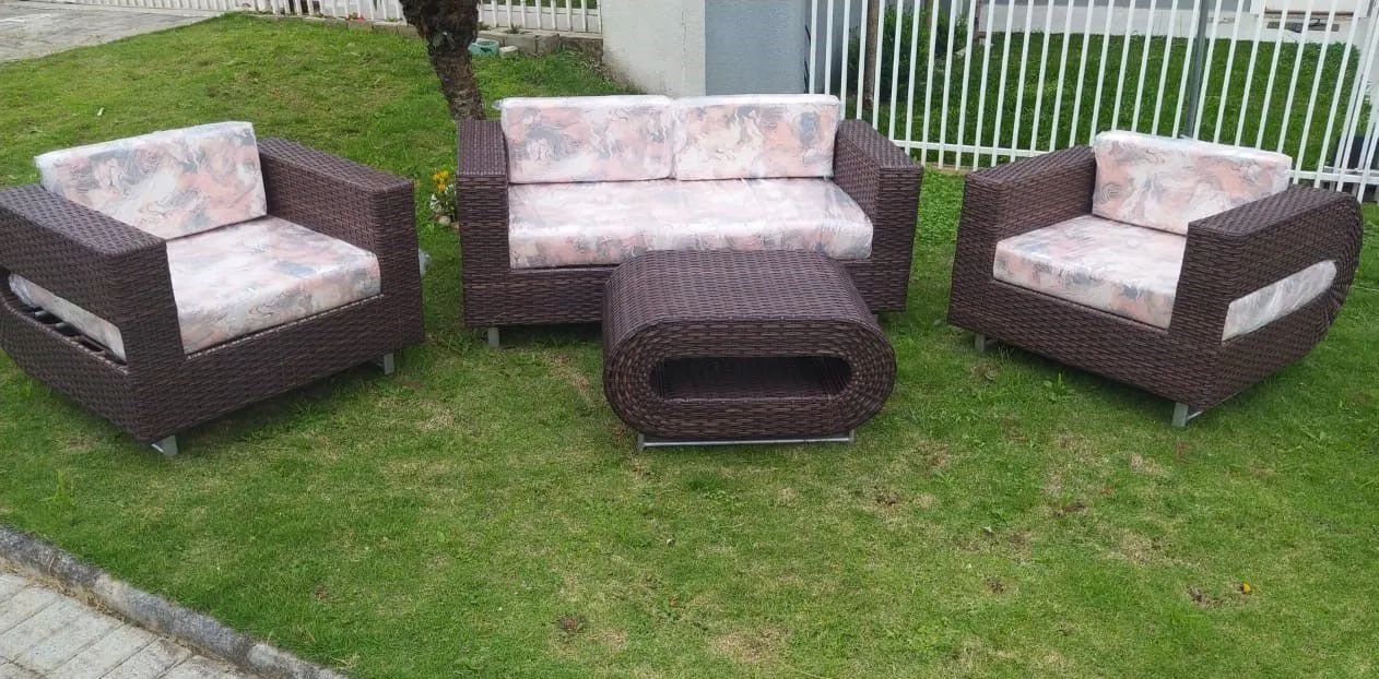 Oferta em conjunto de sofáres com 4 lugares  - Foto 3