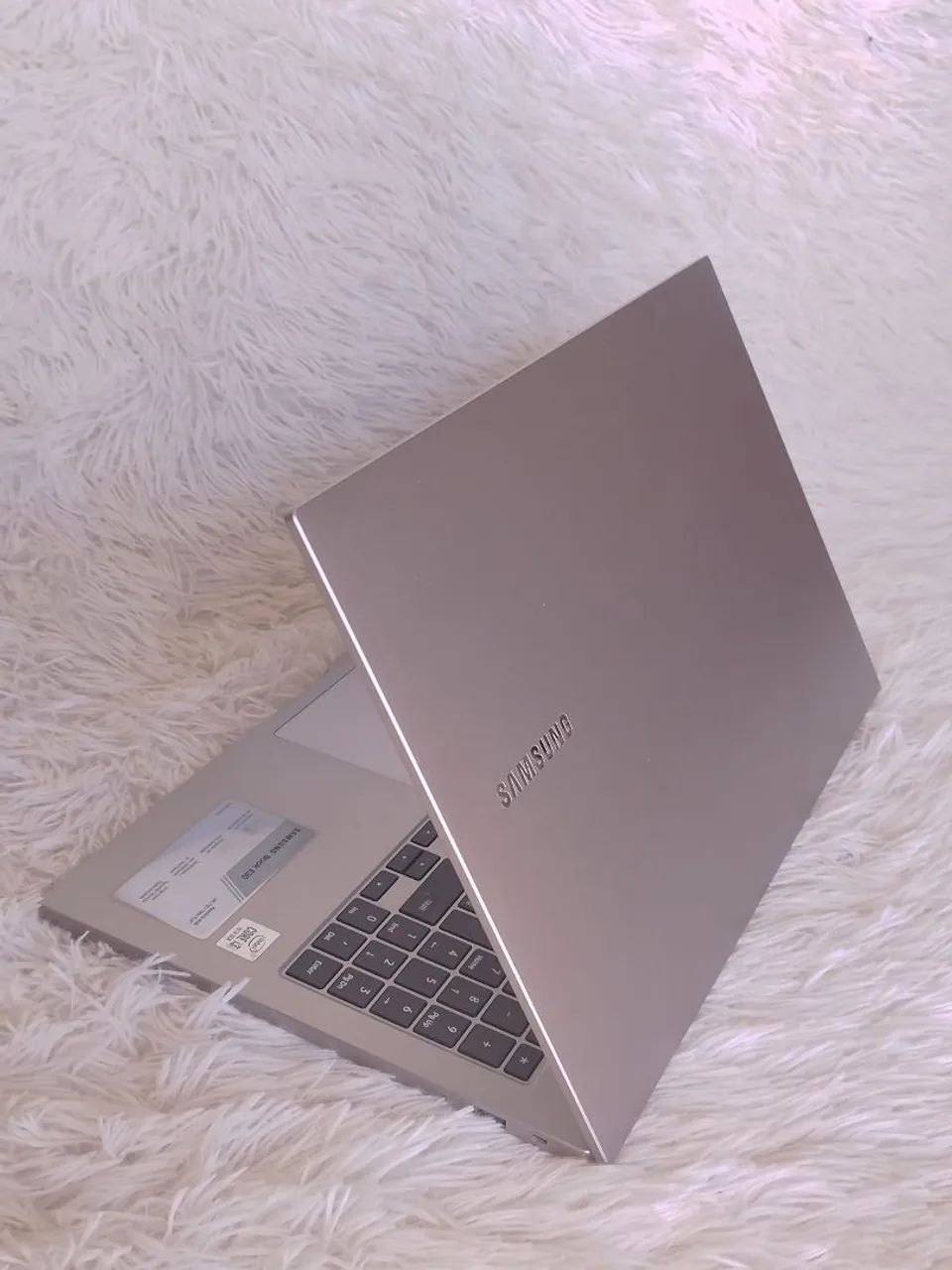 Notebook Samsung Book E30 i3 10ª geração - conservado e formatado - Foto 2