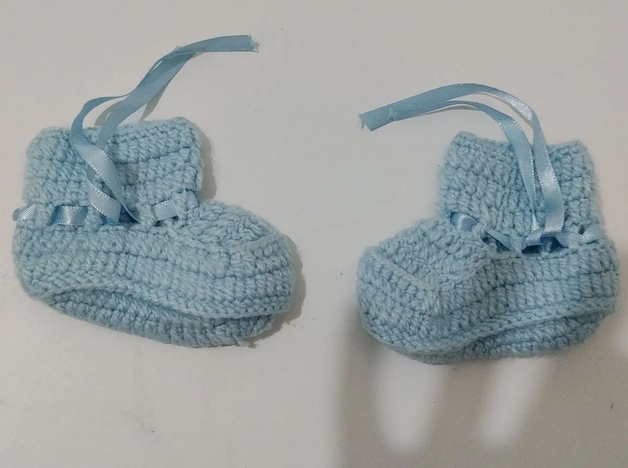 Sapatinho de Bebê Crochê Azul - Foto 2