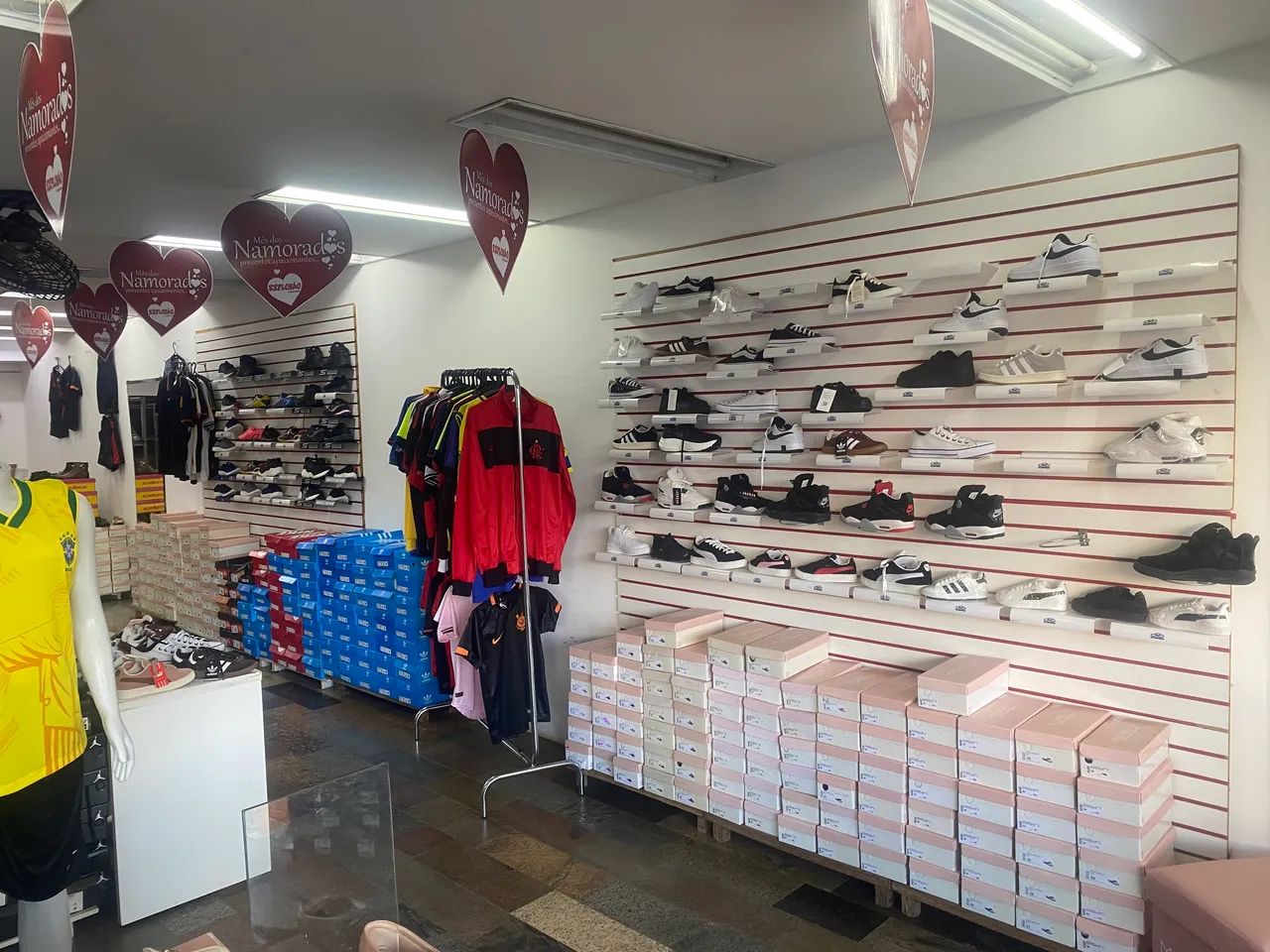 PROMOÇÃO Vitrine completa com 15 prateleiras - Foto 2