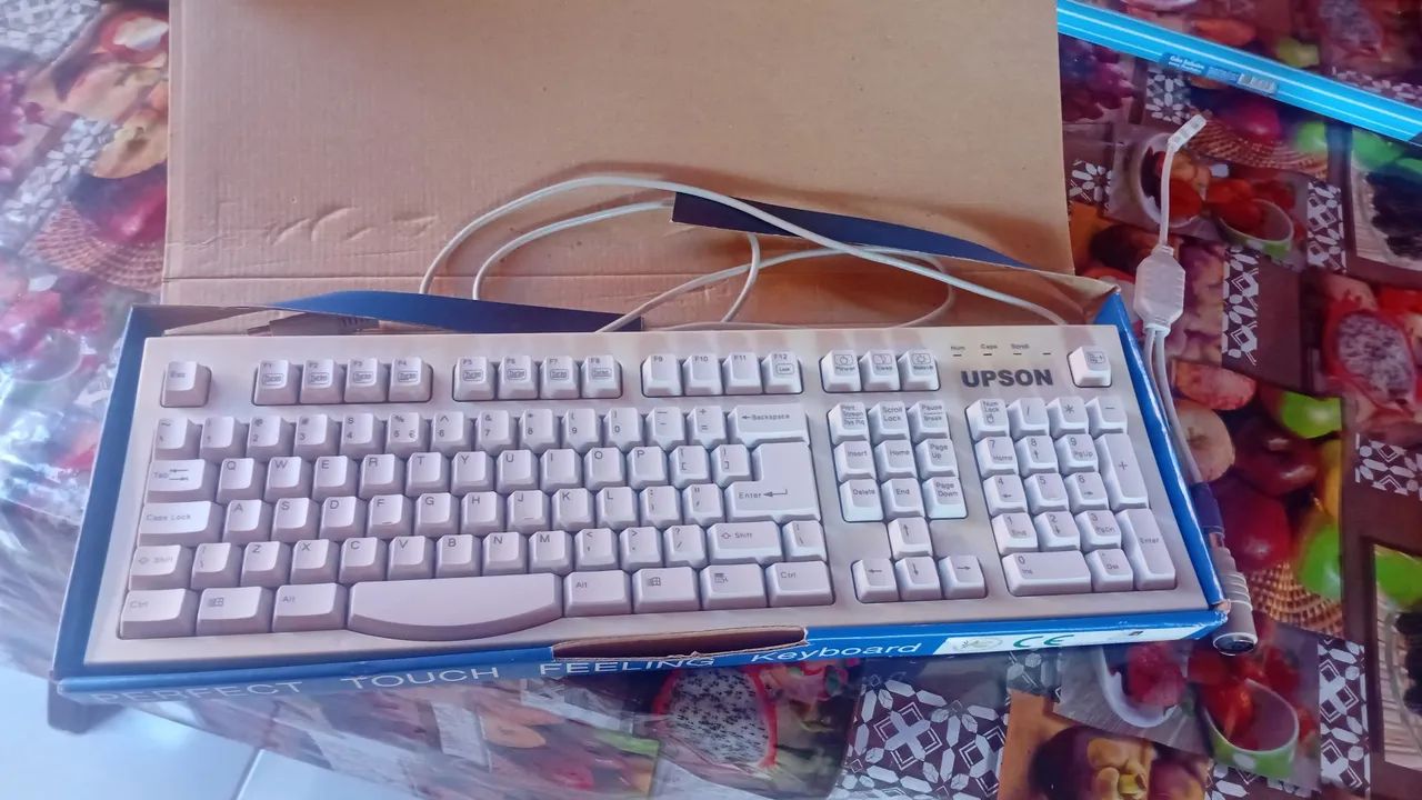 Teclado at (dim)upson usado antigo  funcionando  - Foto 3