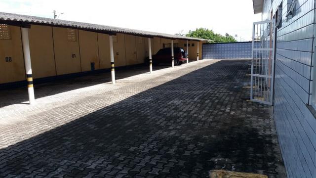 Apartamento com frente para a praia, próximo a praia de Cumbuco - Foto 2