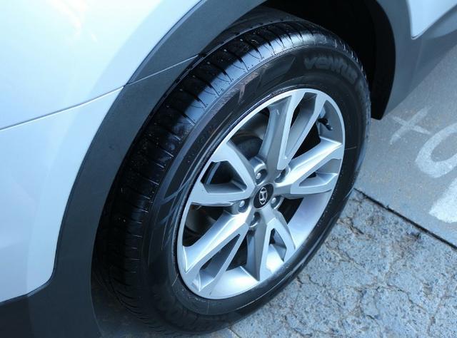 Hyundai Santa Fe GLS 4WD V6 2015 05 Lugares - Foto 13