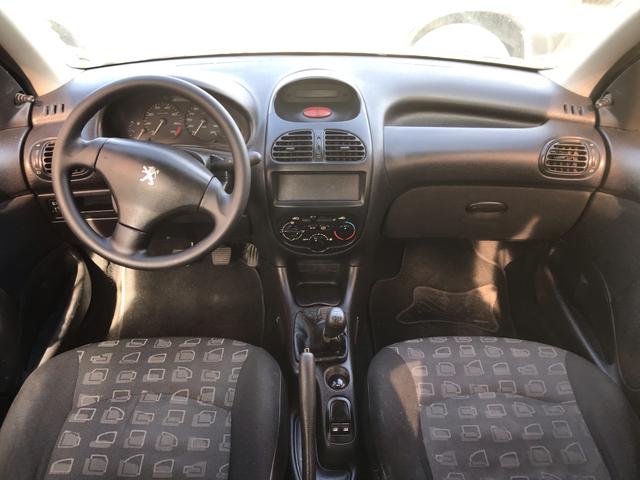 Peugeot sw 206 1.4 completo menos ar - Foto 3
