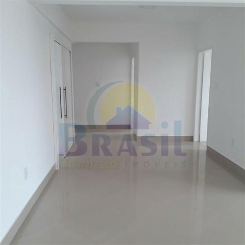 Apartamento de 3 quartos, no Bairro Campo Alegre - Foto 8