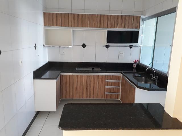 (R$290.000) Casa Seminova c/ Garagem p/ 02 Carros e Área Gourmet - Bairro Morada do Vale - Foto 8