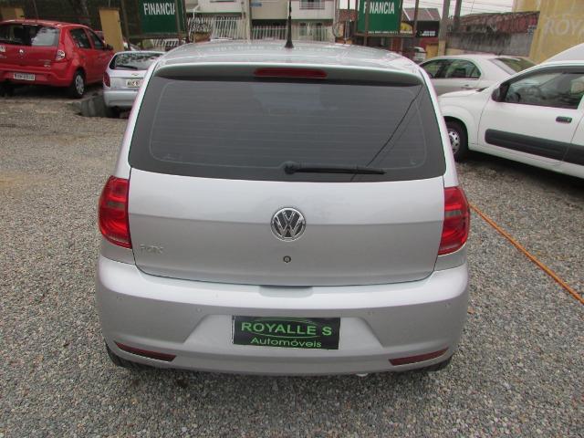 Vw fox g2 48x989 sem entrada 1.0 completo impecavel - Foto 9