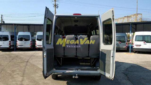 Fiat Ducato Teto Alto - 2011 - 16 Lugares - Foto 8