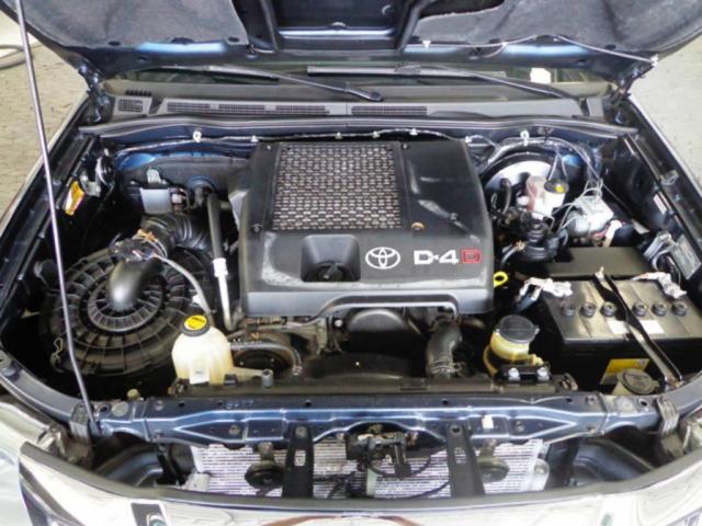 Toyota Hilux 3.0 Cd Srv 4x4 Tdi - Foto 12