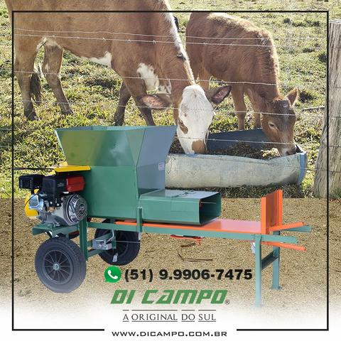 Máquina Compactadora Ensacadora de Silagem Di Campo