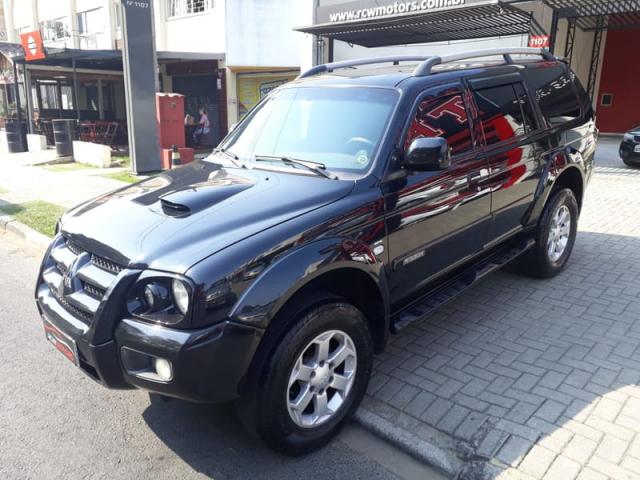 MITSUBISHI PAJERO SPORT HPE 4X4-AT 2.5 TB-IC - Foto 2