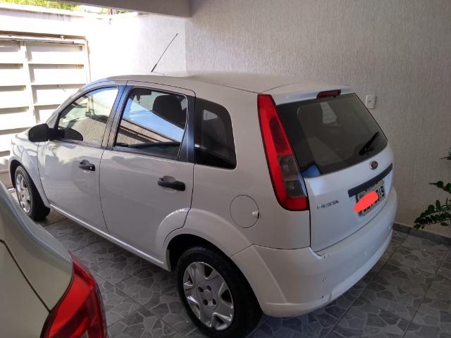 Vendo Fiest Hacth 1.0 completo 23.500,00 - Foto 2